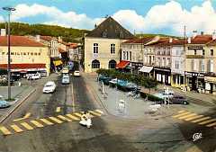 55 Ligny en Barrois Place de la Republique